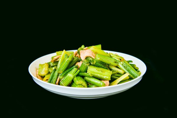 Découverte du miel de châtaignier d'alsace : un trésor naturel